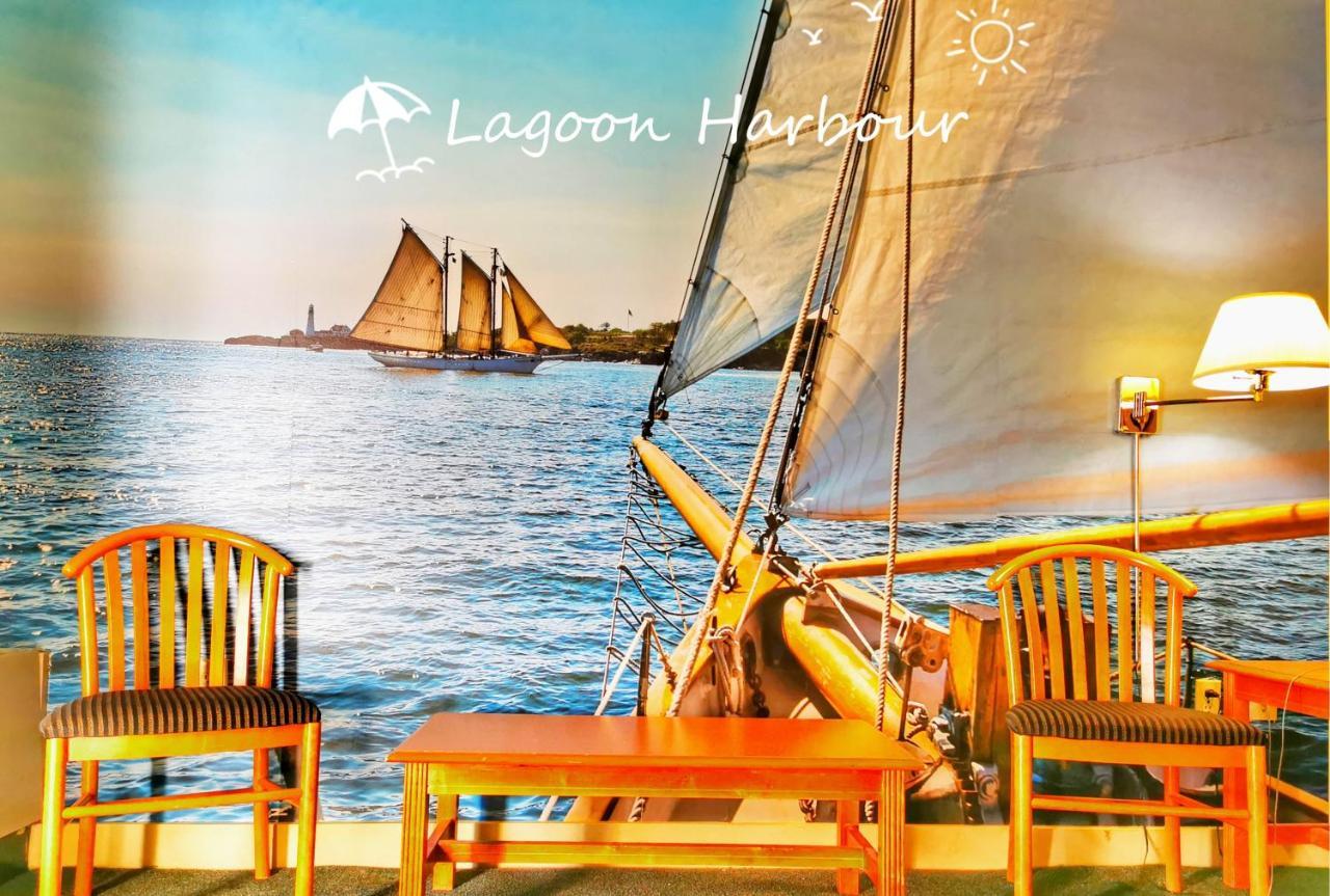 Lagoon Harbour Resort & Hotel 奥里利亚 外观 照片